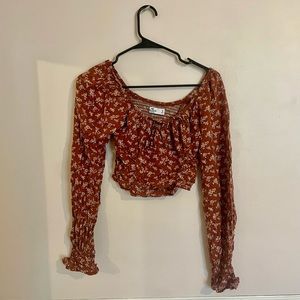 Hollister cropped rust and while floral blouse long sleeve top